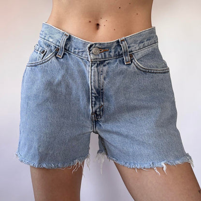 Levi’s 90s 517 Cutoff Shorts (M)
