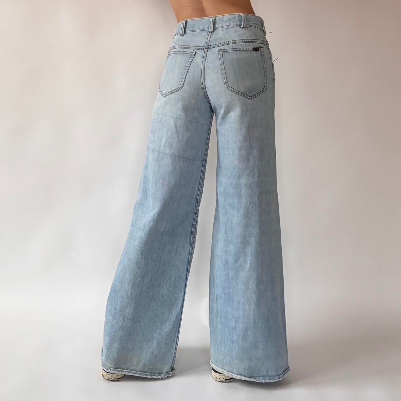 70s Light Wash Bellbottoms (XS/S)