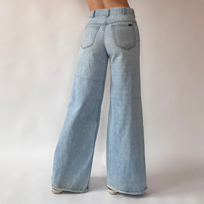 70s Light Wash Bellbottoms (XS/S)