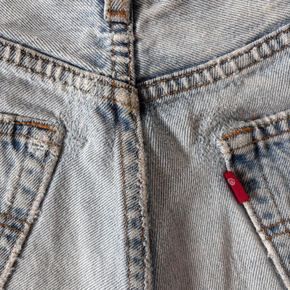 Levi’s 90s Cutoff 501 Denim Shorts (S)
