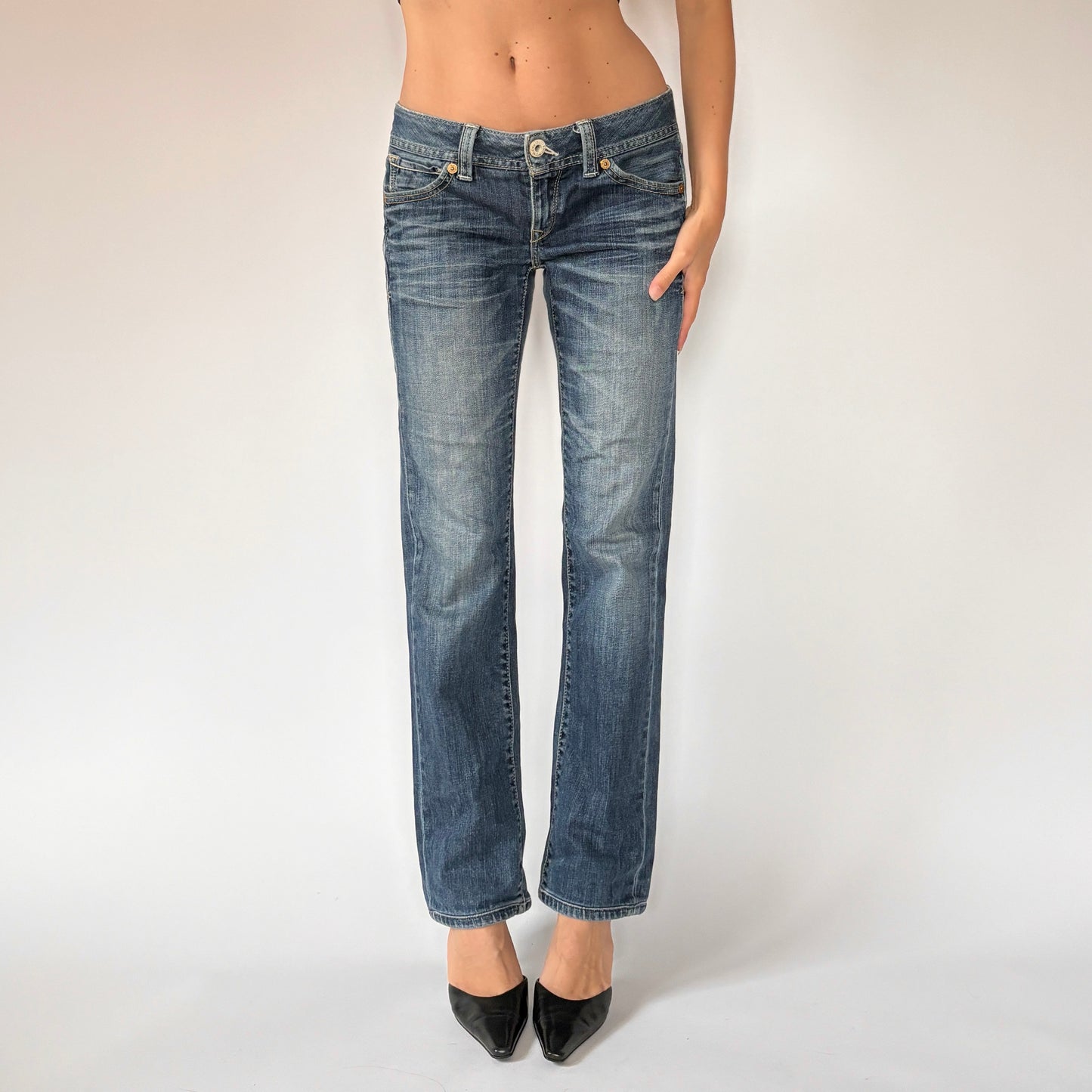 Levi’s Low Rise Jeans (S)