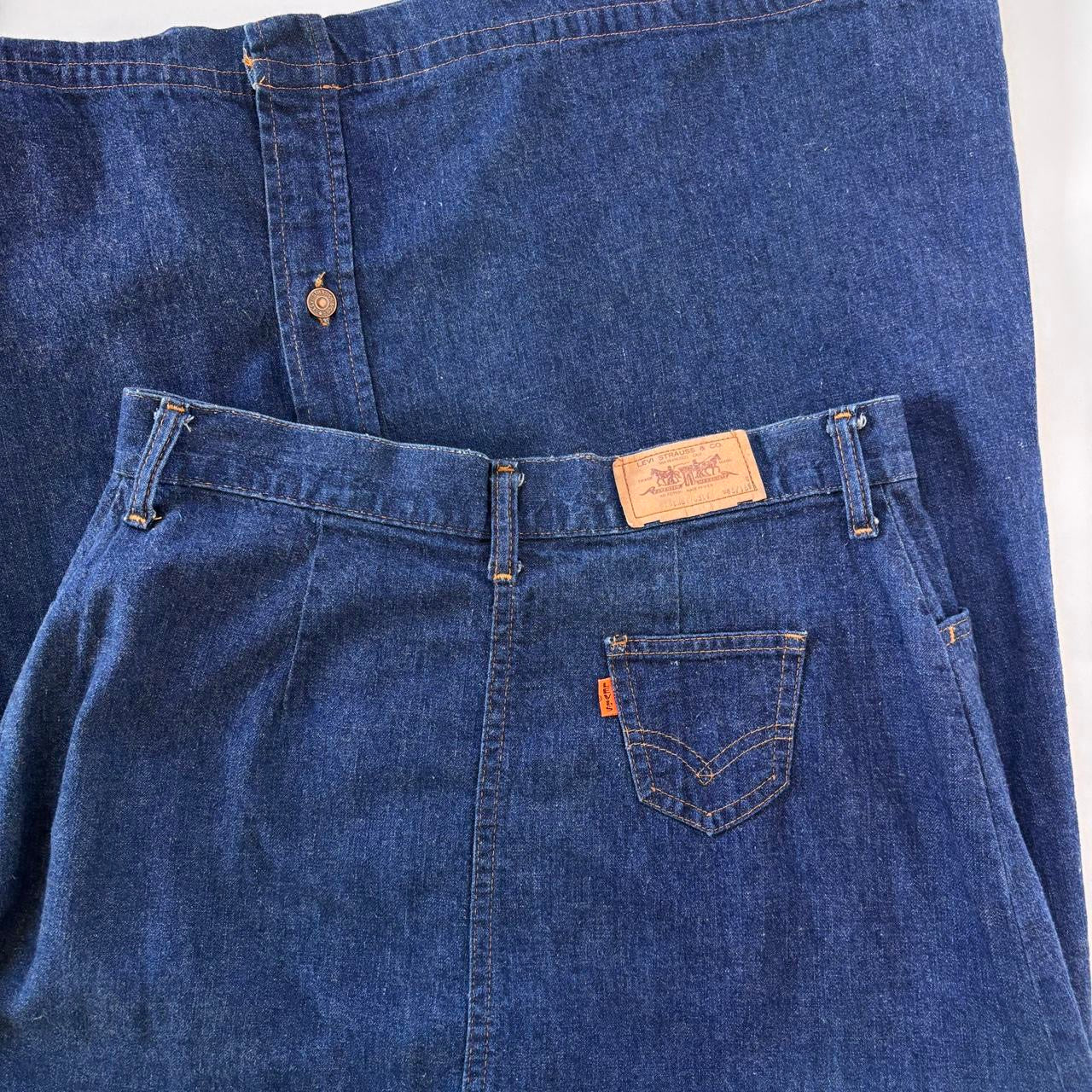 70s Levi’s Denim Maxi Skirt (S/M)