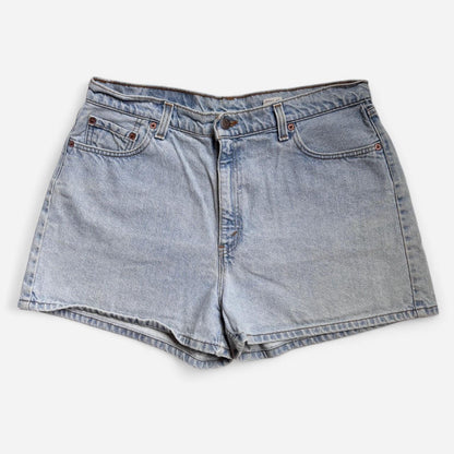 Levi’s 90s 561 Jean Shorts (XL)