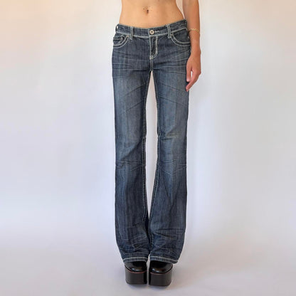 Y2K Dark Wash Low Rise Jeans (M)