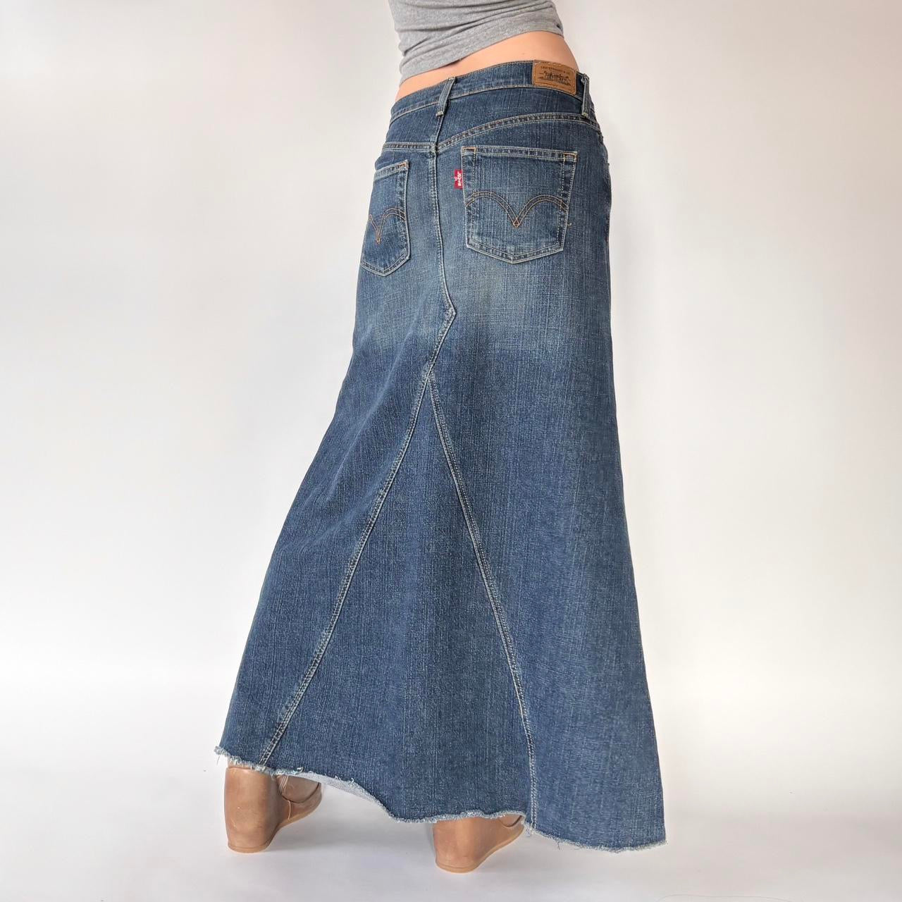2006 Levi’s Denim Maxi Skirt (S)