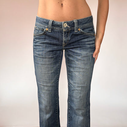 Levi’s Low Rise Jeans (S)