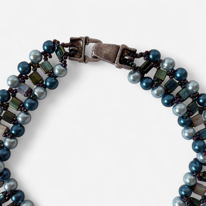 90s Blue Pearly Choker Necklace