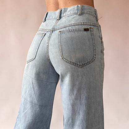 70s Light Wash Bellbottoms (XS/S)