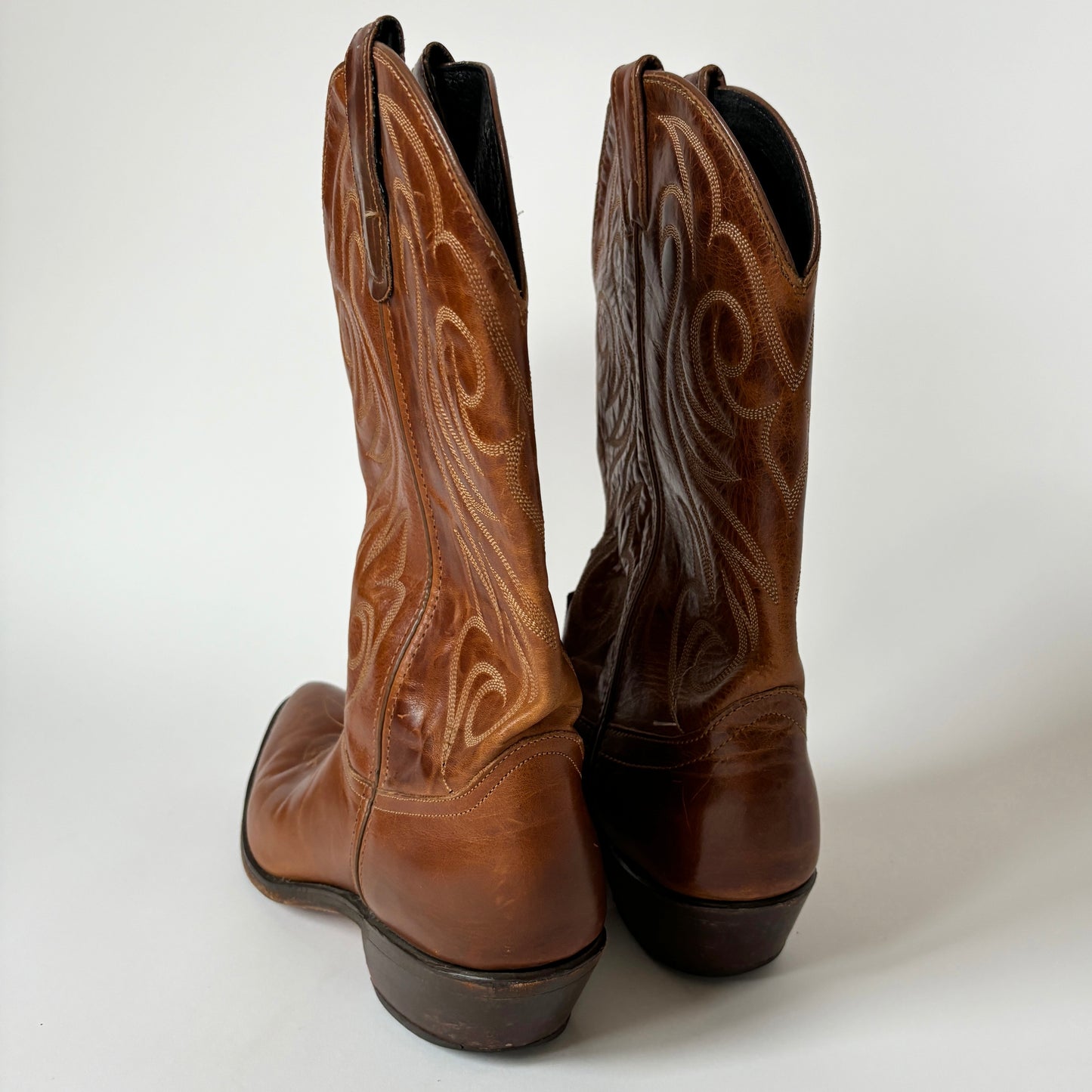 Vintage Cowboy Boots (9)