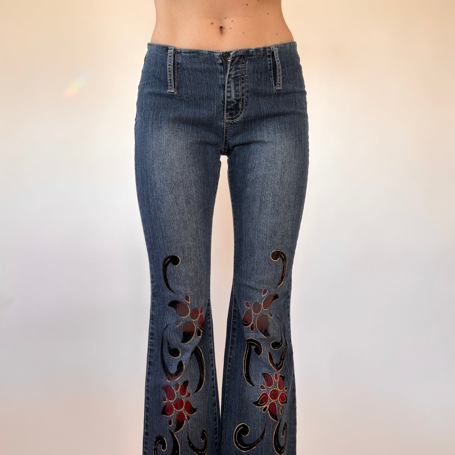 Y2K Embellished Low Rise Jeans (XS)
