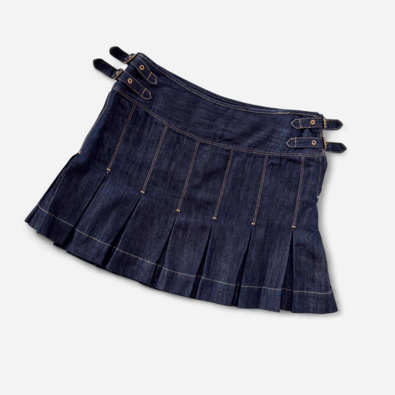 Y2K Pleated Denim Mini Skirt (S/M)