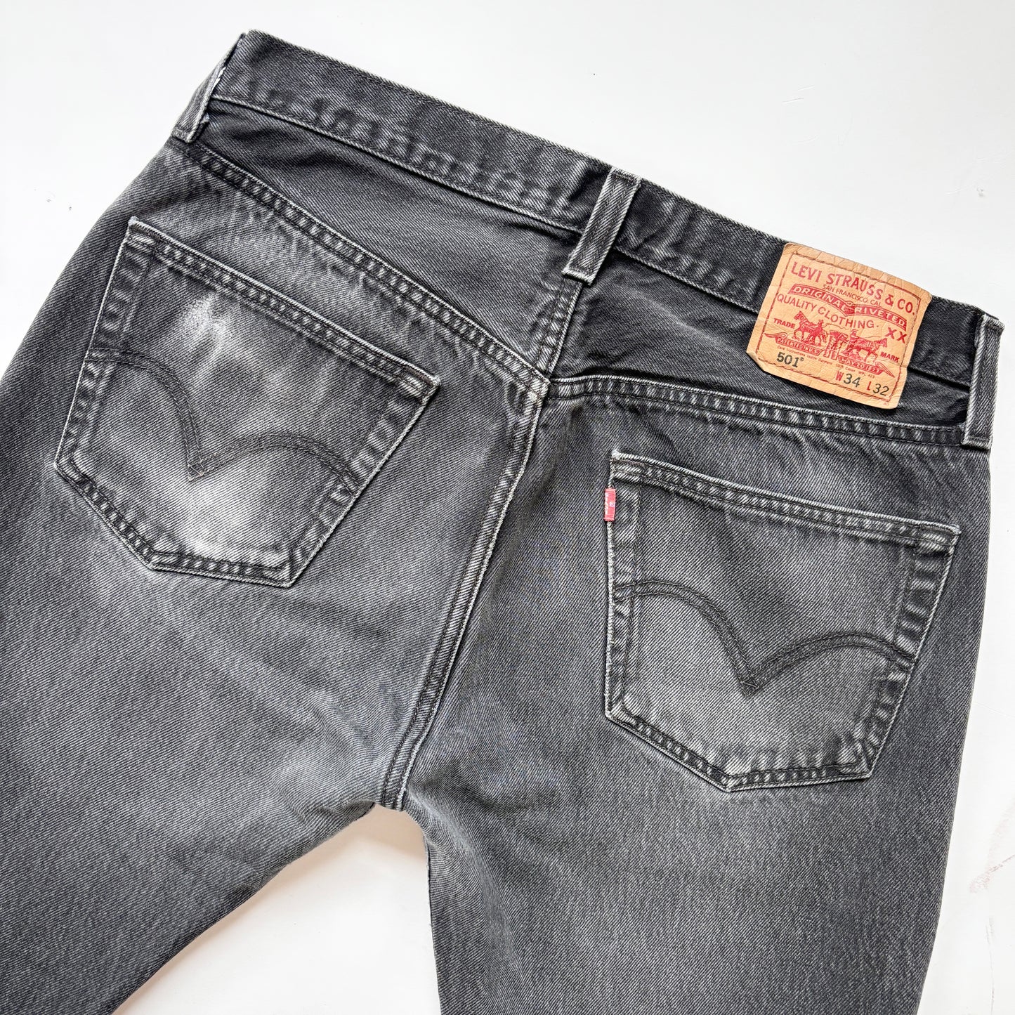 Levi’s Black Wash 501s (L)