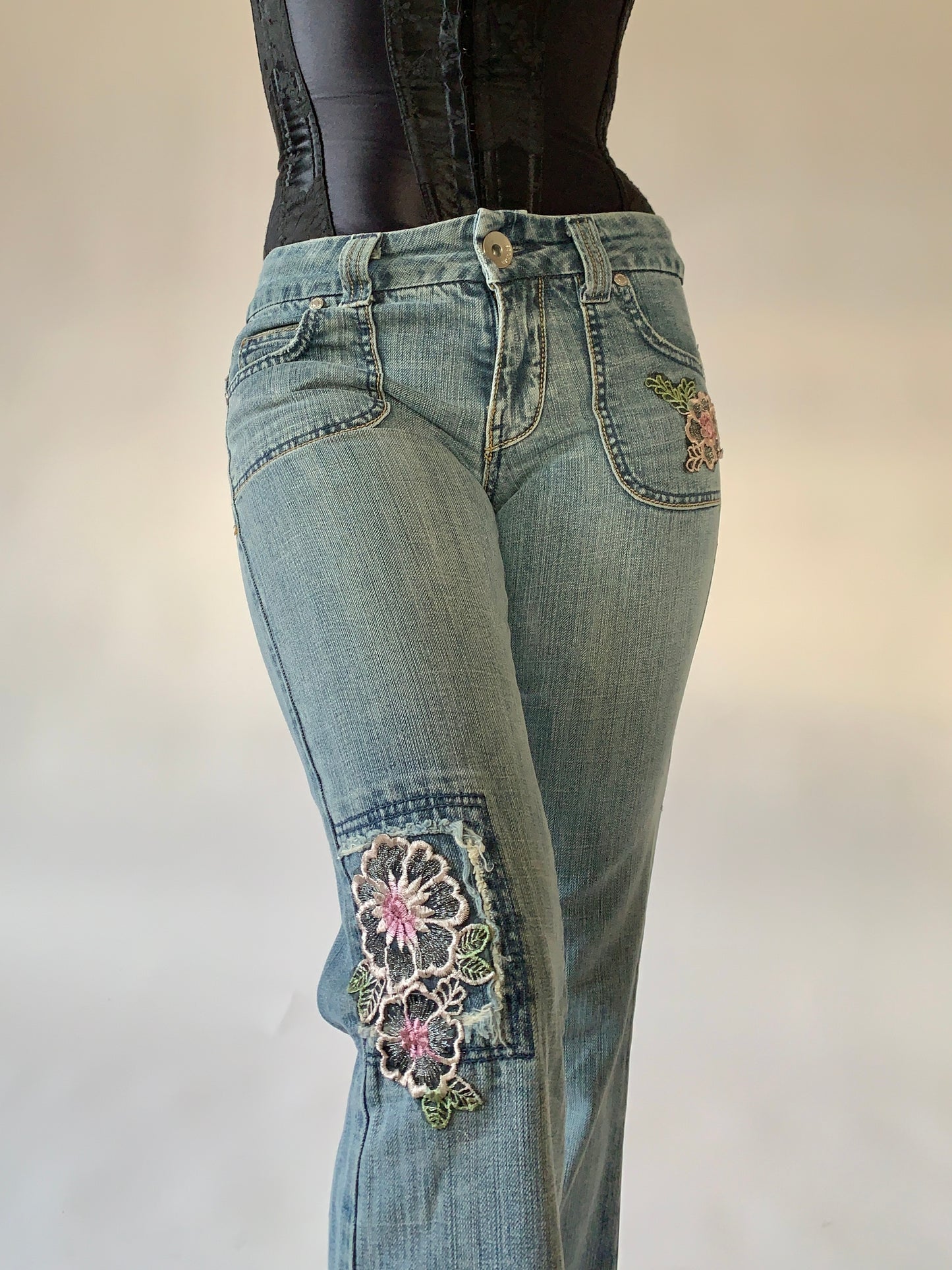 Y2K Floral Embroidered Jeans - Small