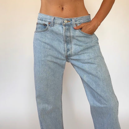 90s Levi’s 501s (S/M)