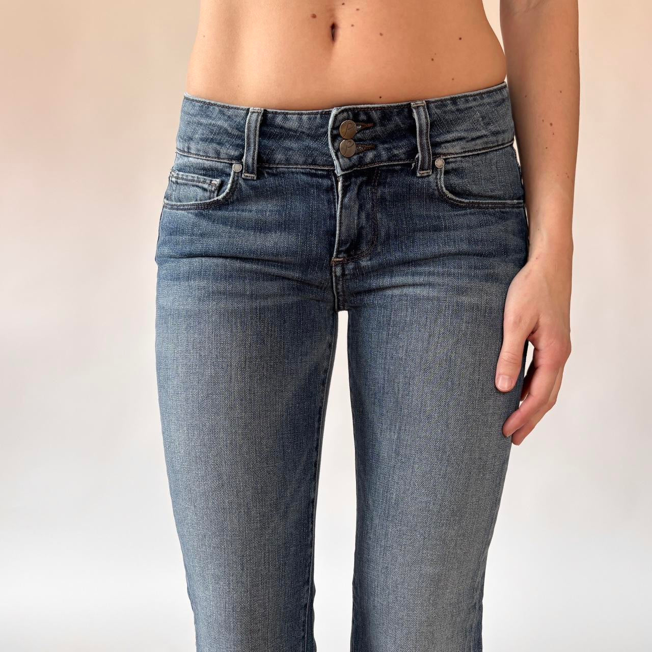 2000s Low Rise Flare Paige Jeans (XXS)
