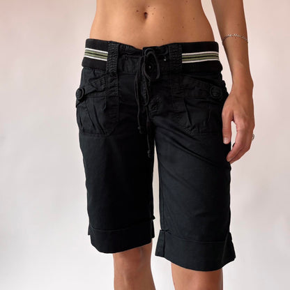 Y2K Cargo Shorts (S/M)