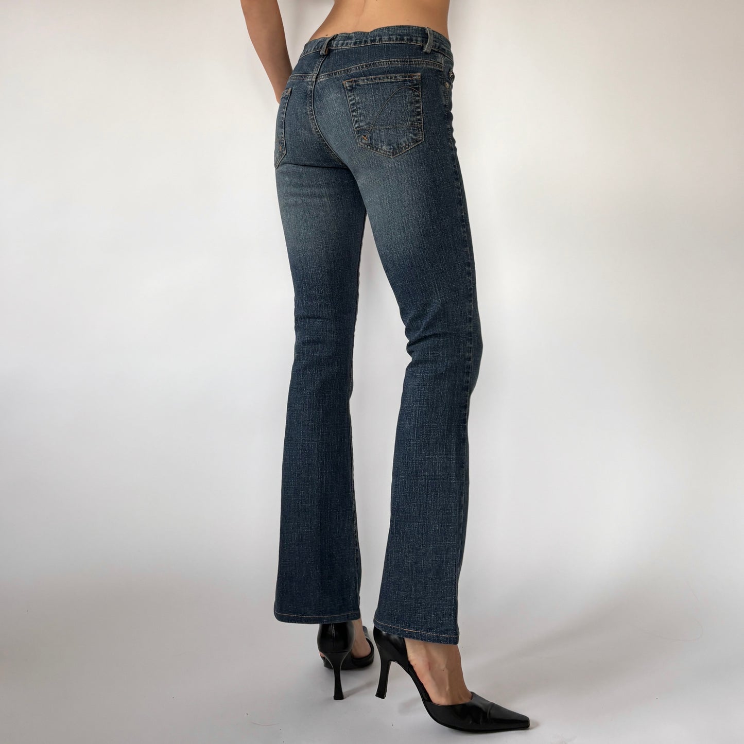 Guess Y2K Flare Jeans (XS)