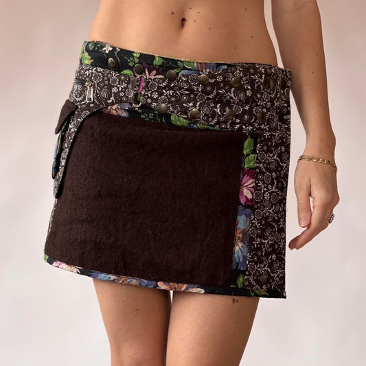 2000s Wool Mini Skirt (S-L)