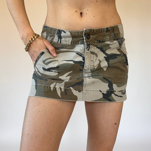 2000s Camo Mini Skirt (XS)