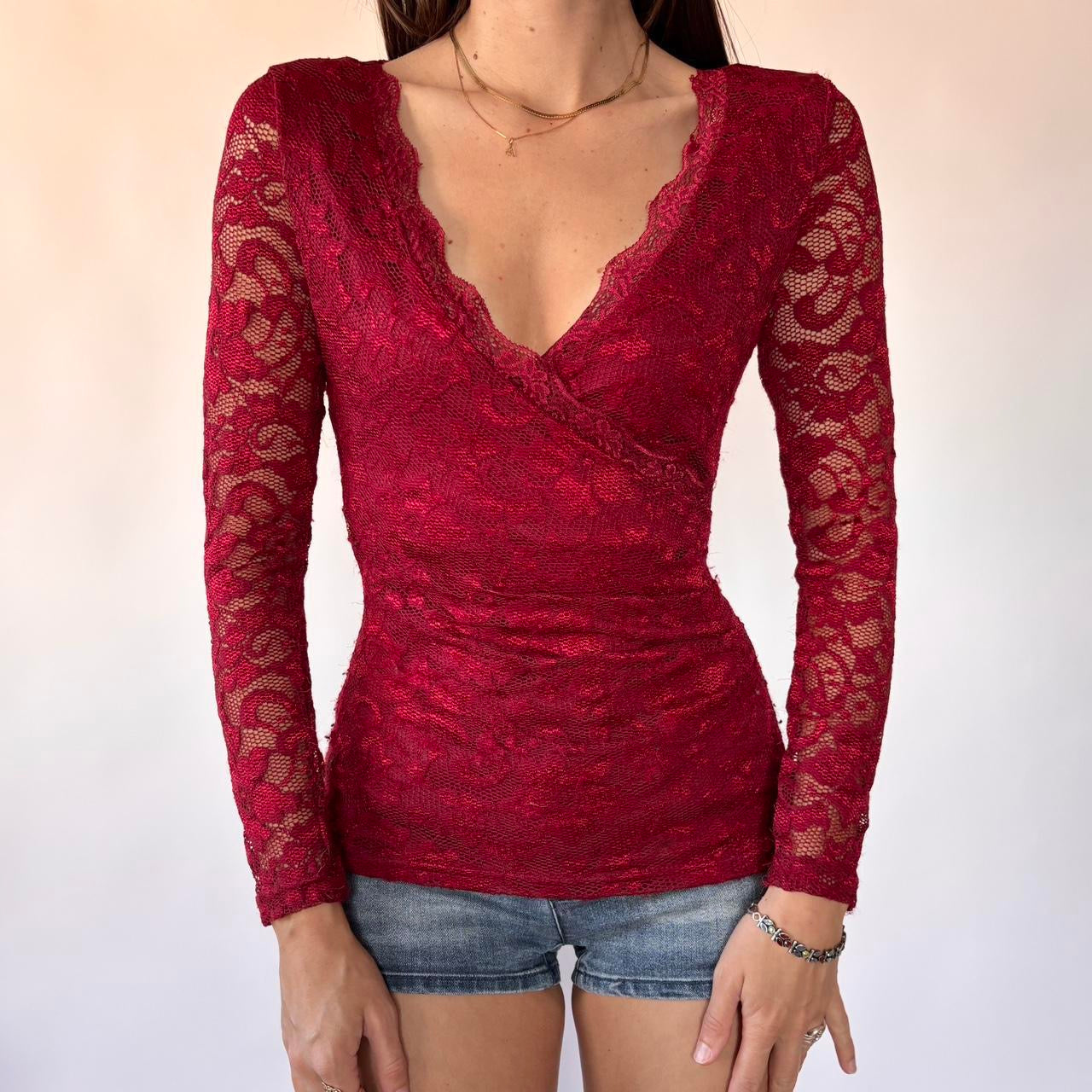 Crimson Lace Longsleeve (XS/S)