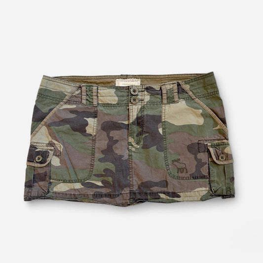 Y2K Camo Mini Skirt (M)