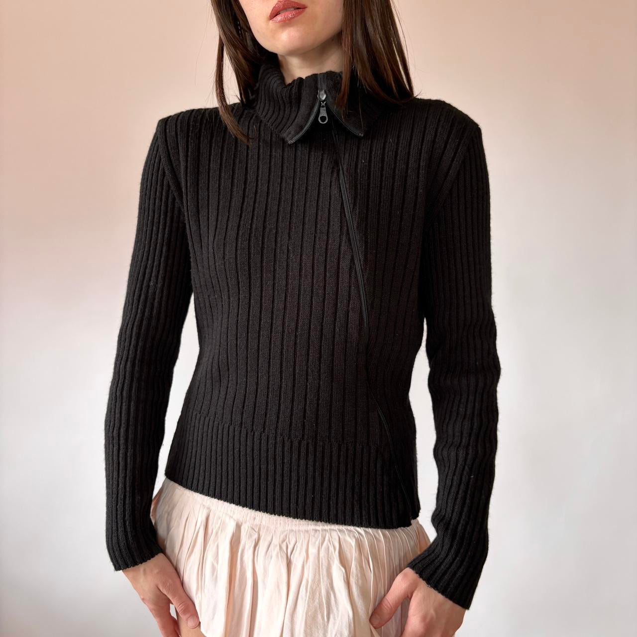 Y2K Asymmetrical Zipper Sweater (M)