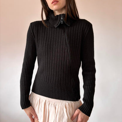Y2K Asymmetrical Zipper Sweater (M)