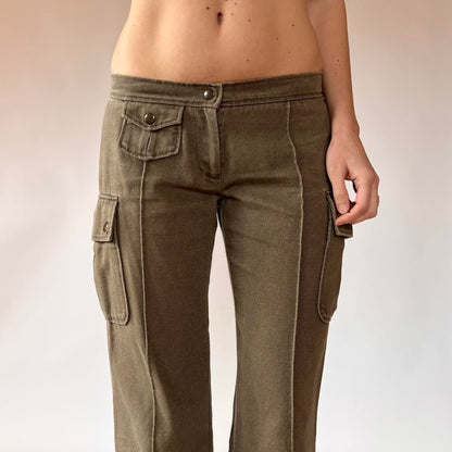 2000s Low Rise Lace Up Cargo Capris (XS/S)