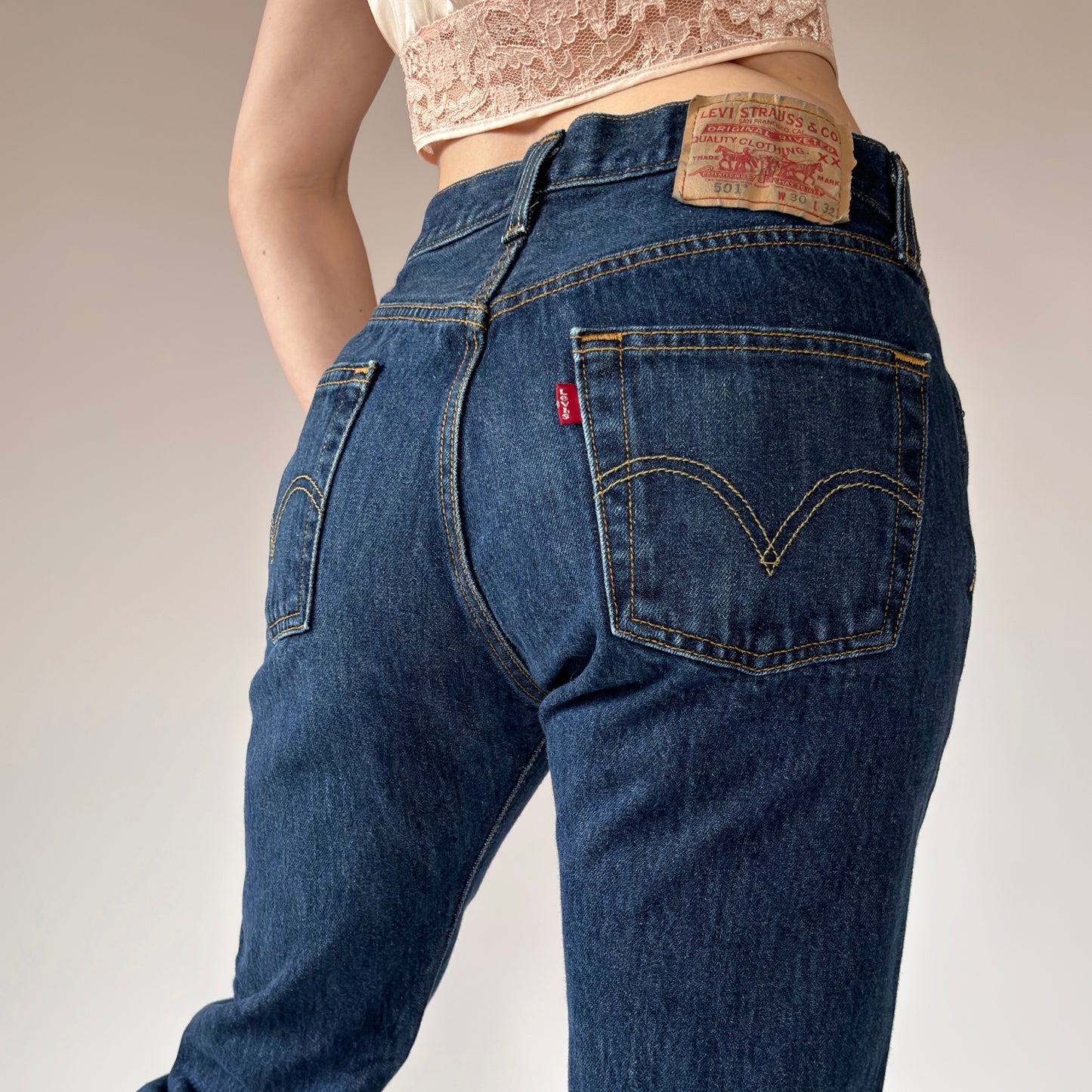 Levi’s Dark Wash 501s (S)