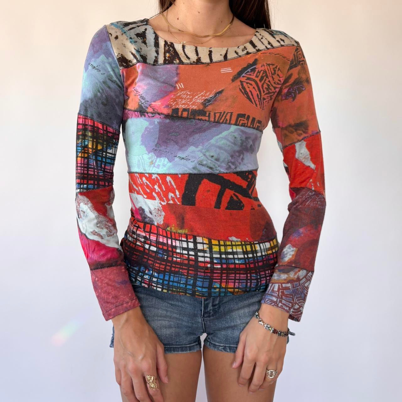 French Y2K Graphic Top (S/M)