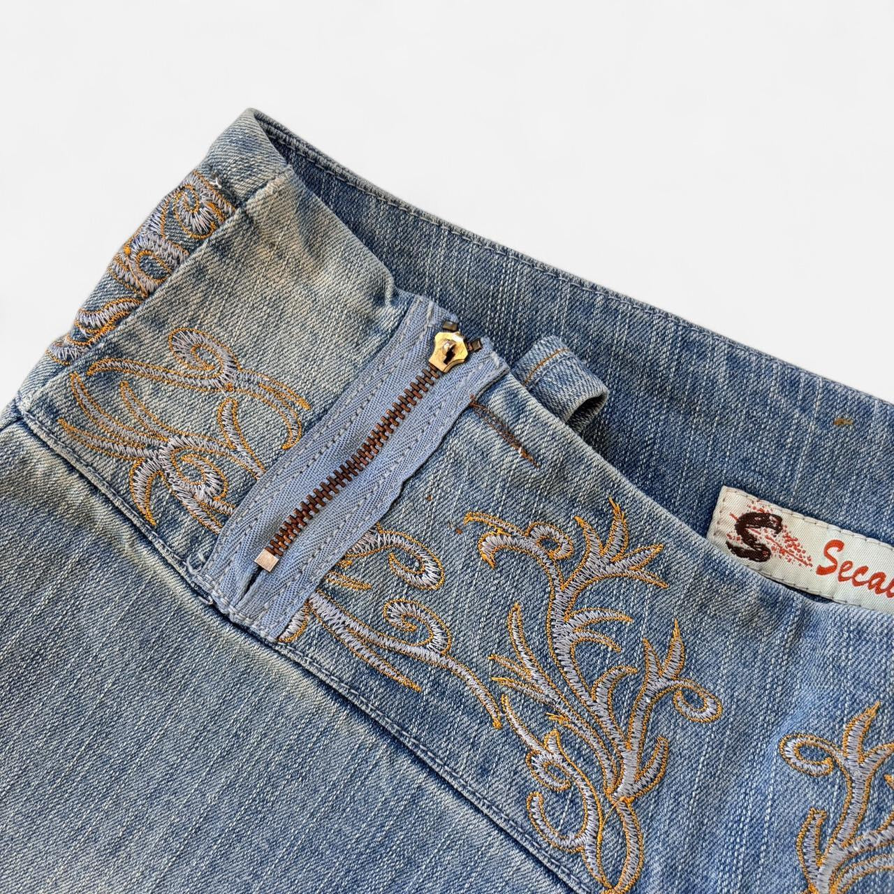 Y2K Embroidered Low Rise Jeans (XS)