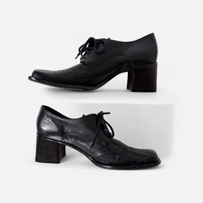 90s Heeled Leather Oxfords (7)