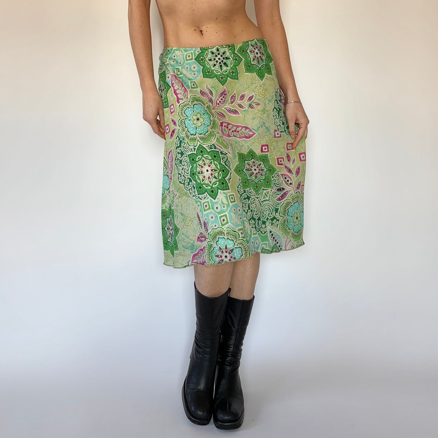 Y2K Medallion Midi Skirt (S/M)