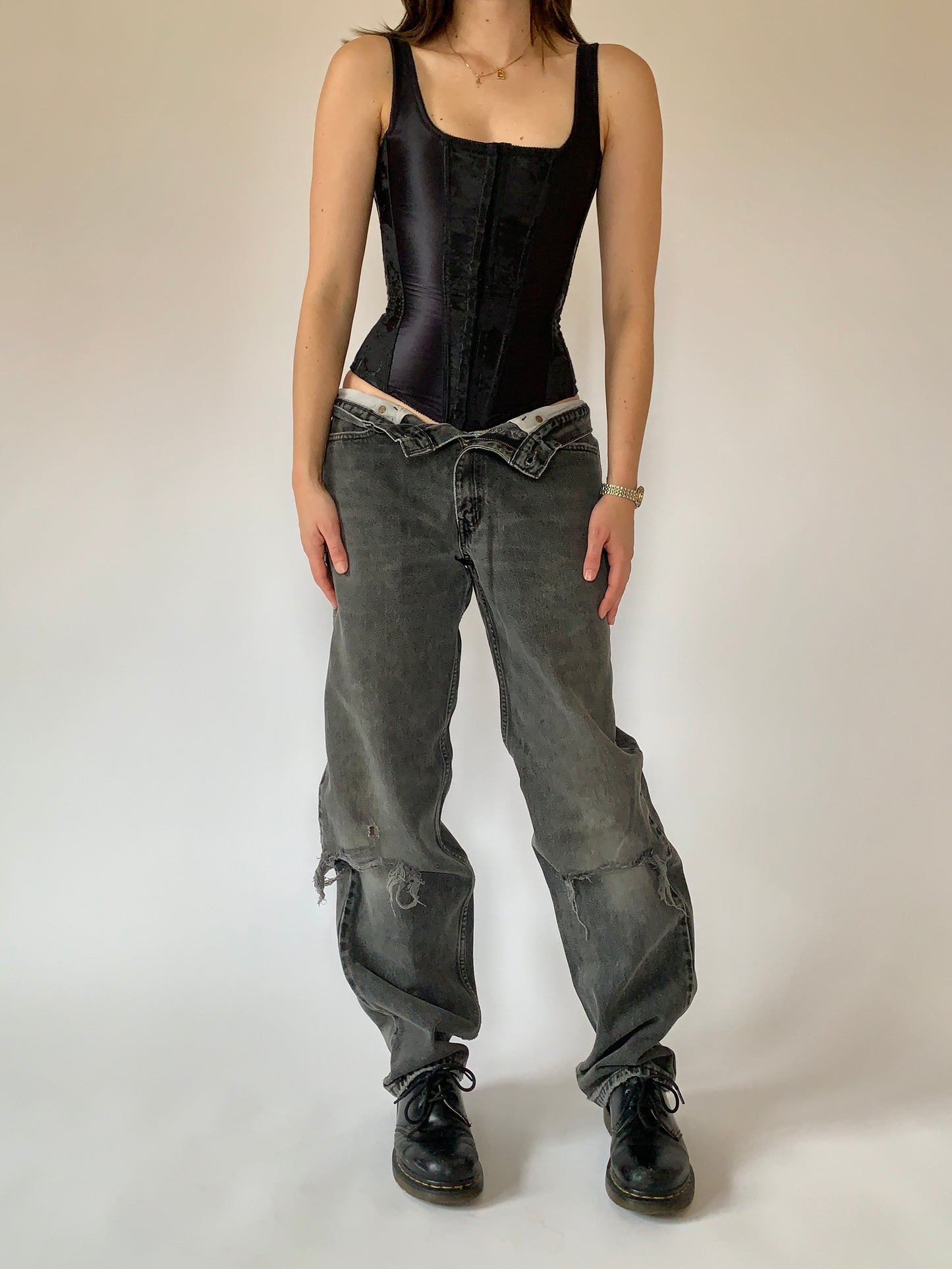 Vintage Levi’s 550 Jeans - Large