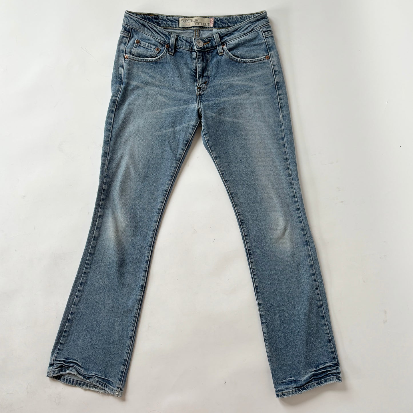 Levi’s 2000s Flare Jeans (S)