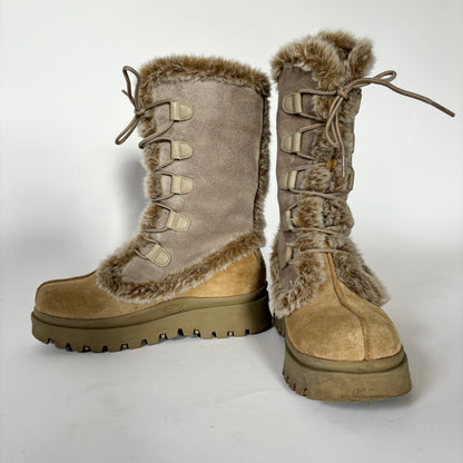 Skechers Lace-Up Boots (7.5)