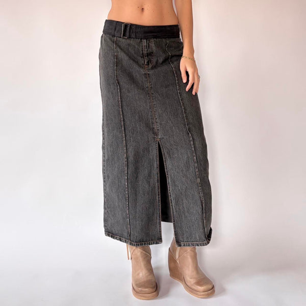 90s Belted Denim Maxi Skirt (S/M)