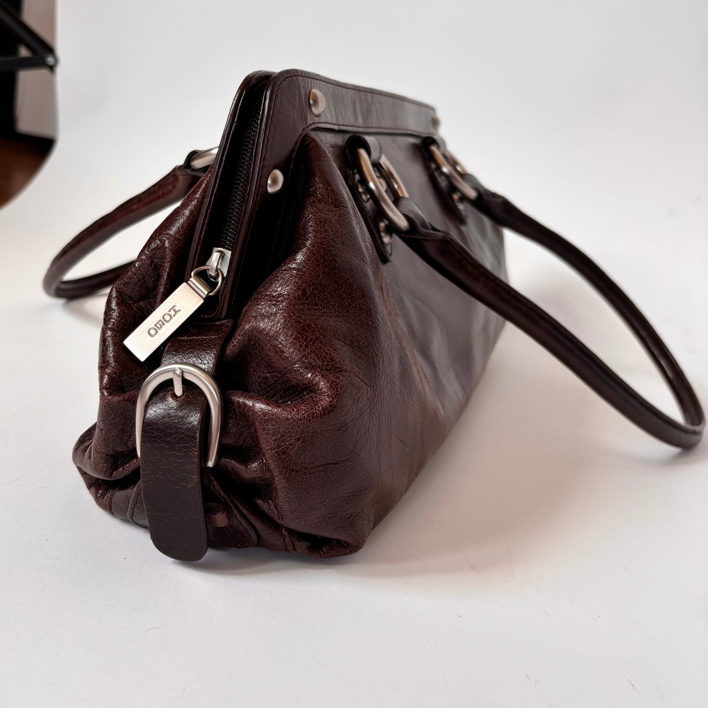 2000s Leather Shoulder Bag