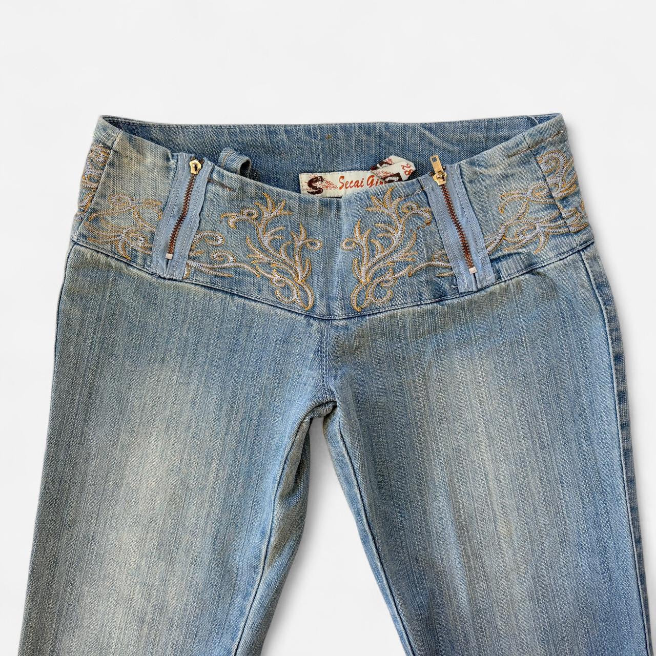 Y2K Embroidered Low Rise Jeans (XS)
