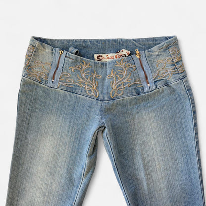 Y2K Embroidered Low Rise Jeans (XS)