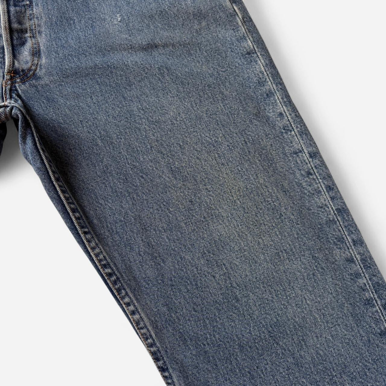 90 Levi’s 501 Jeans (XL)