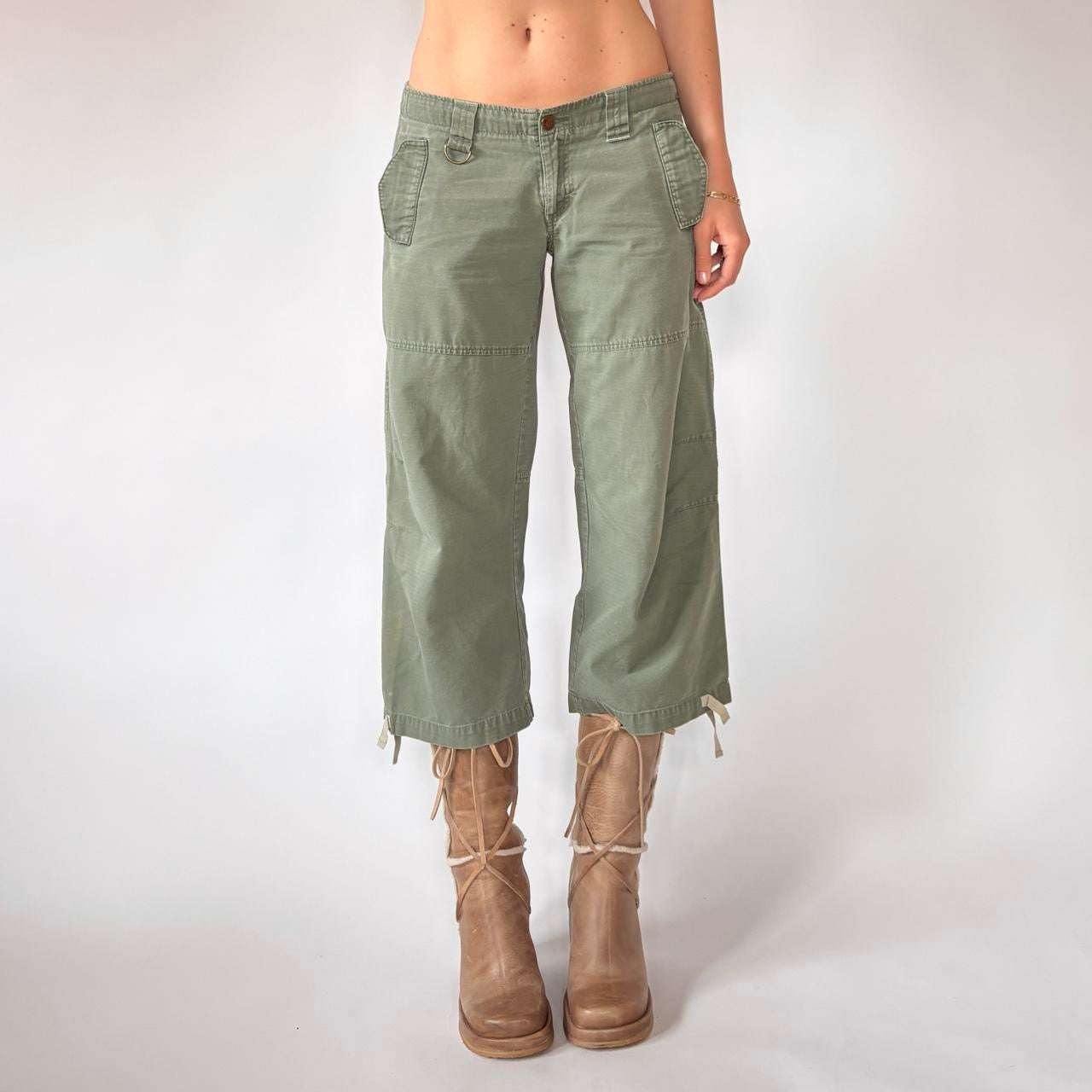 Y2K Low Rise Cargo Capris (XS/S)