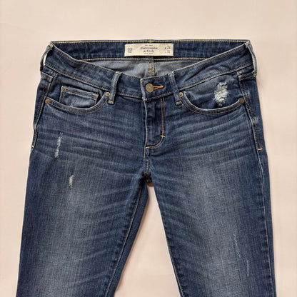 Abercrombie & Fitch Low Rise Jeans (XXS)