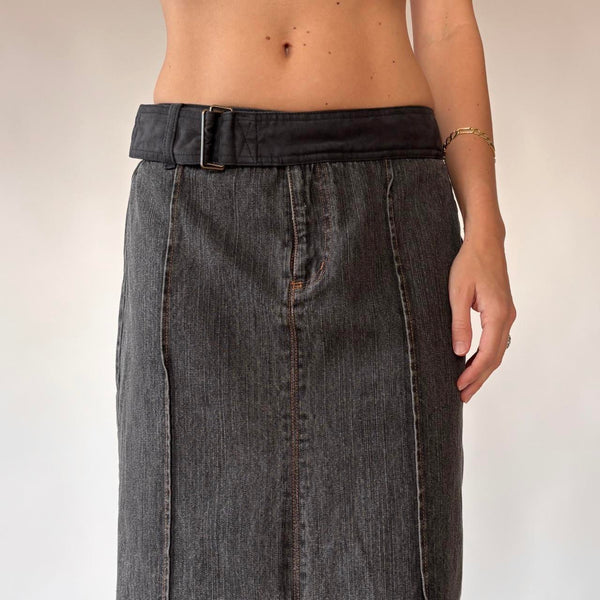 90s Belted Denim Maxi Skirt (S/M)