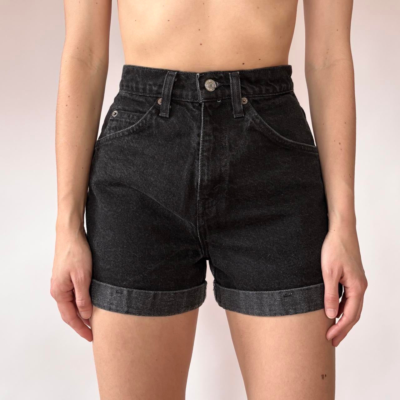Levi’s 90s 954 Jean Shorts (XS)
