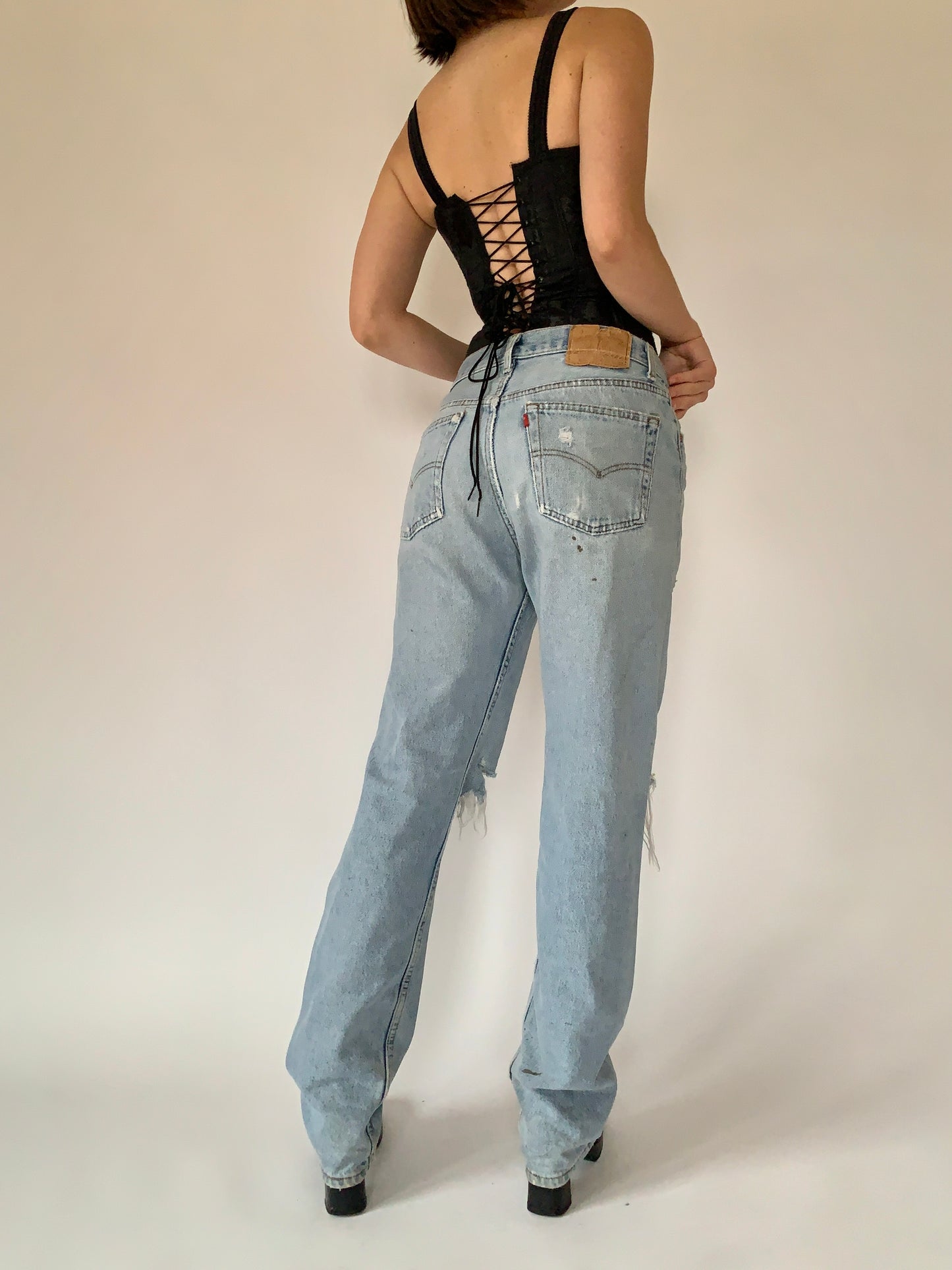 Vintage Distressed Levi’s 501s (M)