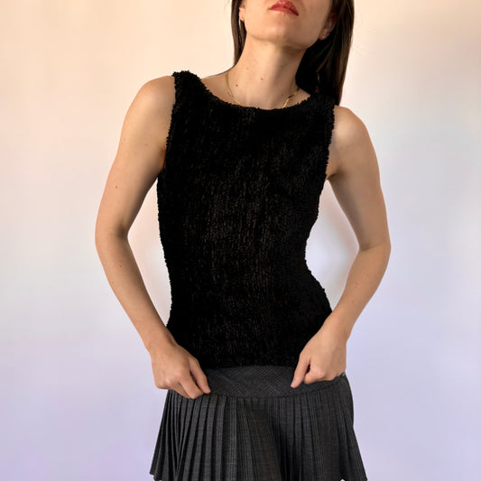 90s Noir Fuzzy Tank (S/M)