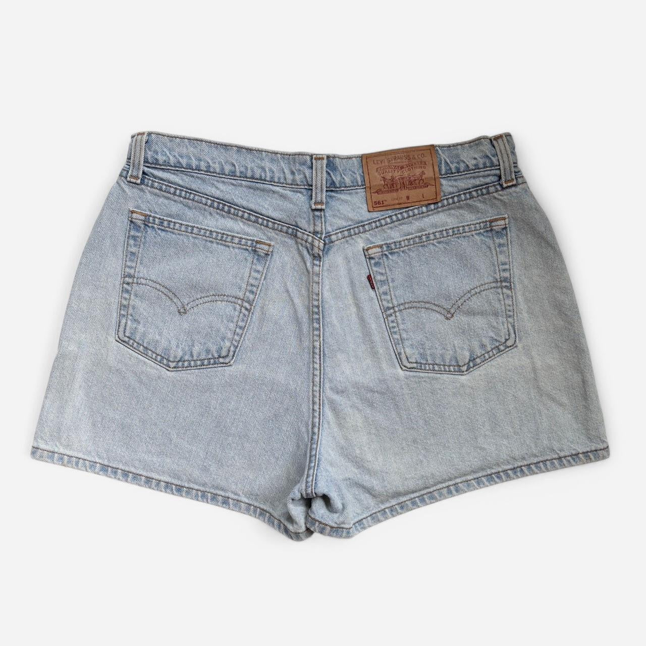 Levi’s 90s 561 Jean Shorts (XL)