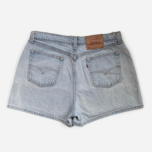 Levi’s 90s 561 Jean Shorts (XL)