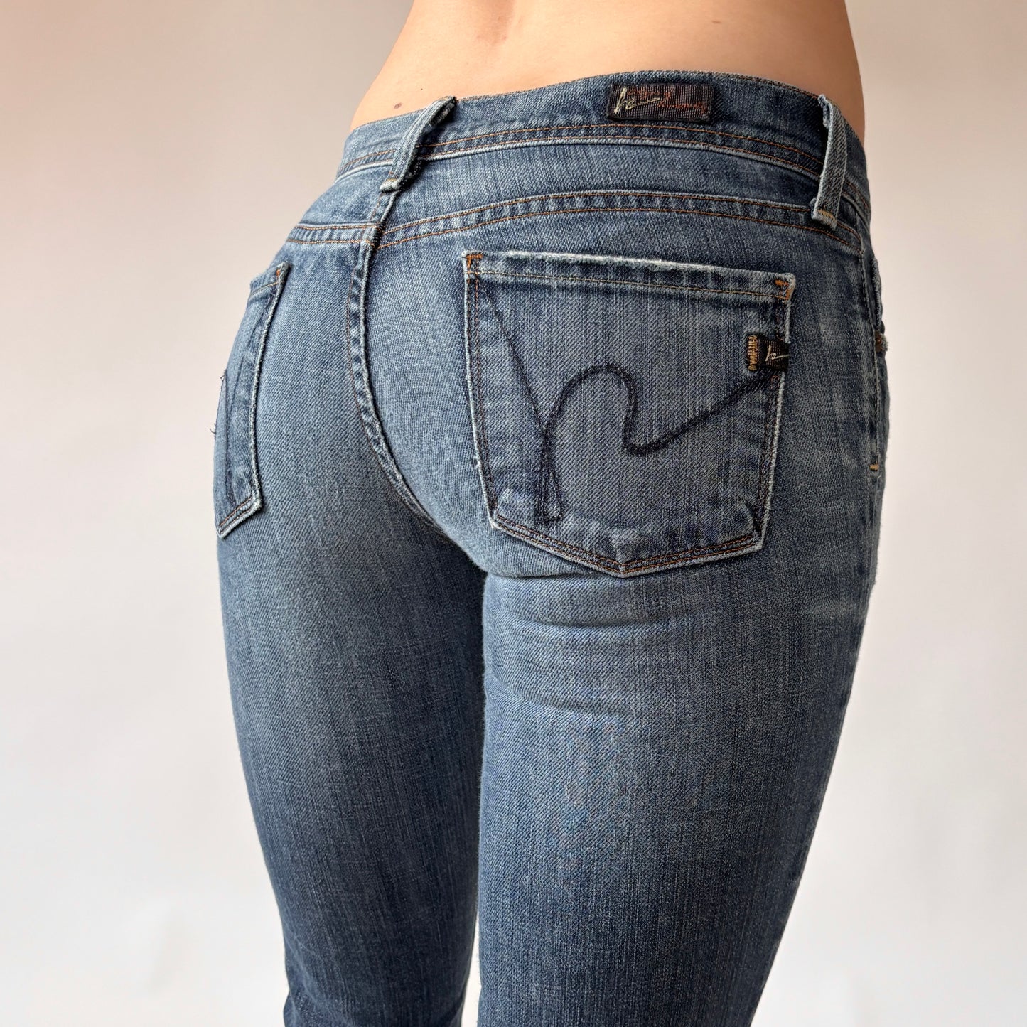 2000s Low Rise Flare Jeans (XXS)